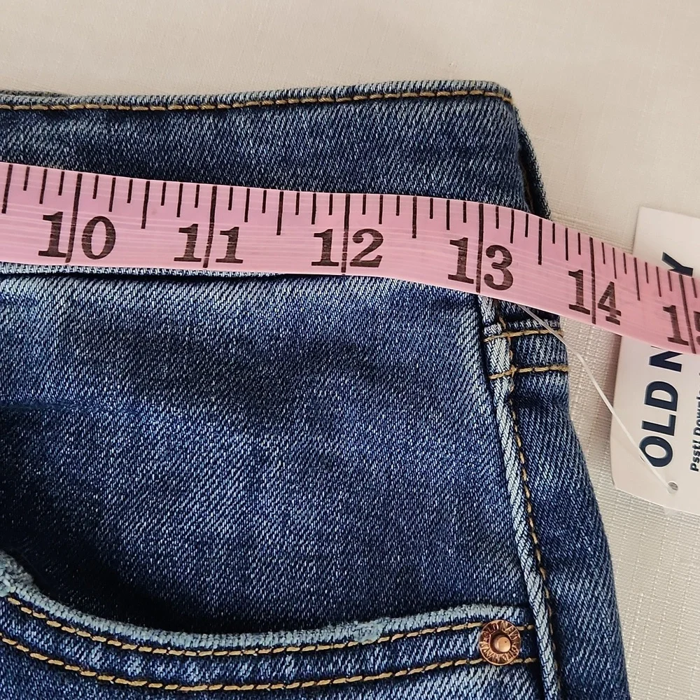 Old Navy  O.G. Straight Built In Warm Jeans. Girls Size 16